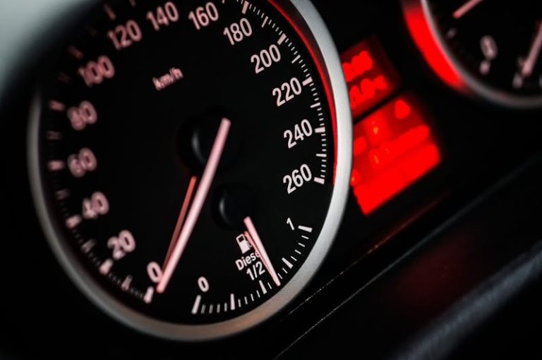 Araba Lastiği Seçerken Nelere Dikkat Edilmeli?